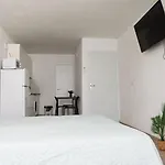 Piso Con Piscina Comunitaria