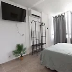 Piso Con Piscina Comunitaria * מספאלומס