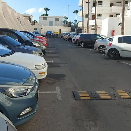 아파트 Piso Con Piscina Comunitaria *