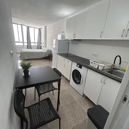 Apartmán Piso Con Piscina Comunitaria *