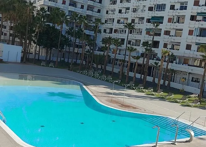 Piso Con Piscina Comunitaria Апартаменты *